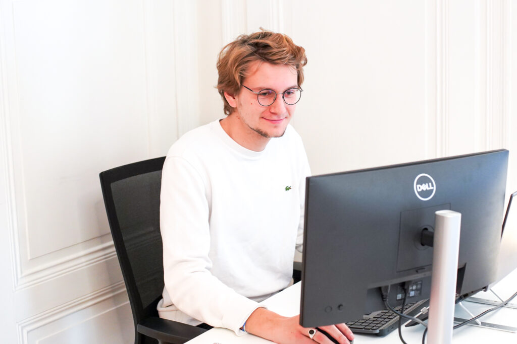 Consultant en strat&eacute;gie digitale B2B